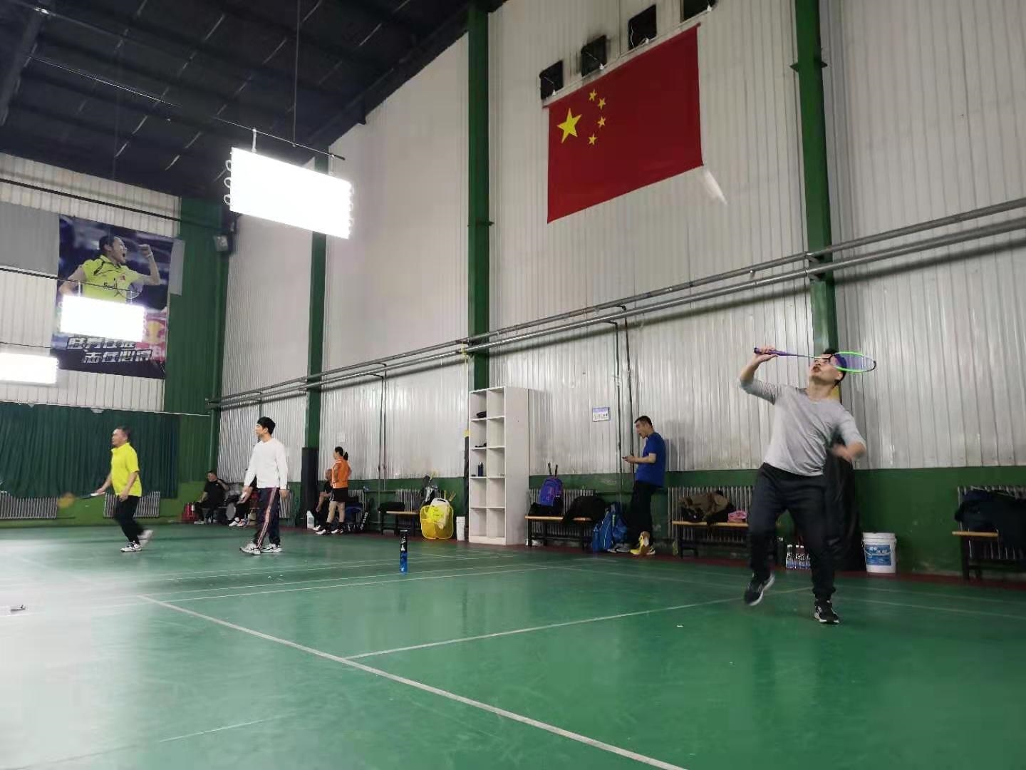 【我运动 我快乐】能谱科技组织公司员工开展羽毛球健身活动 【我运动 我快乐】能谱科技组织公司员工开展羽毛球健身活动